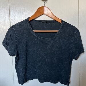 Cropped black distressed tee